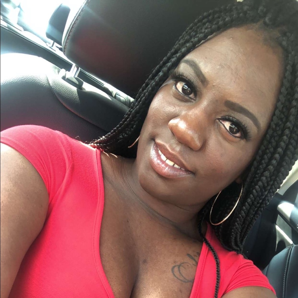 Meet your Posher, Tamika